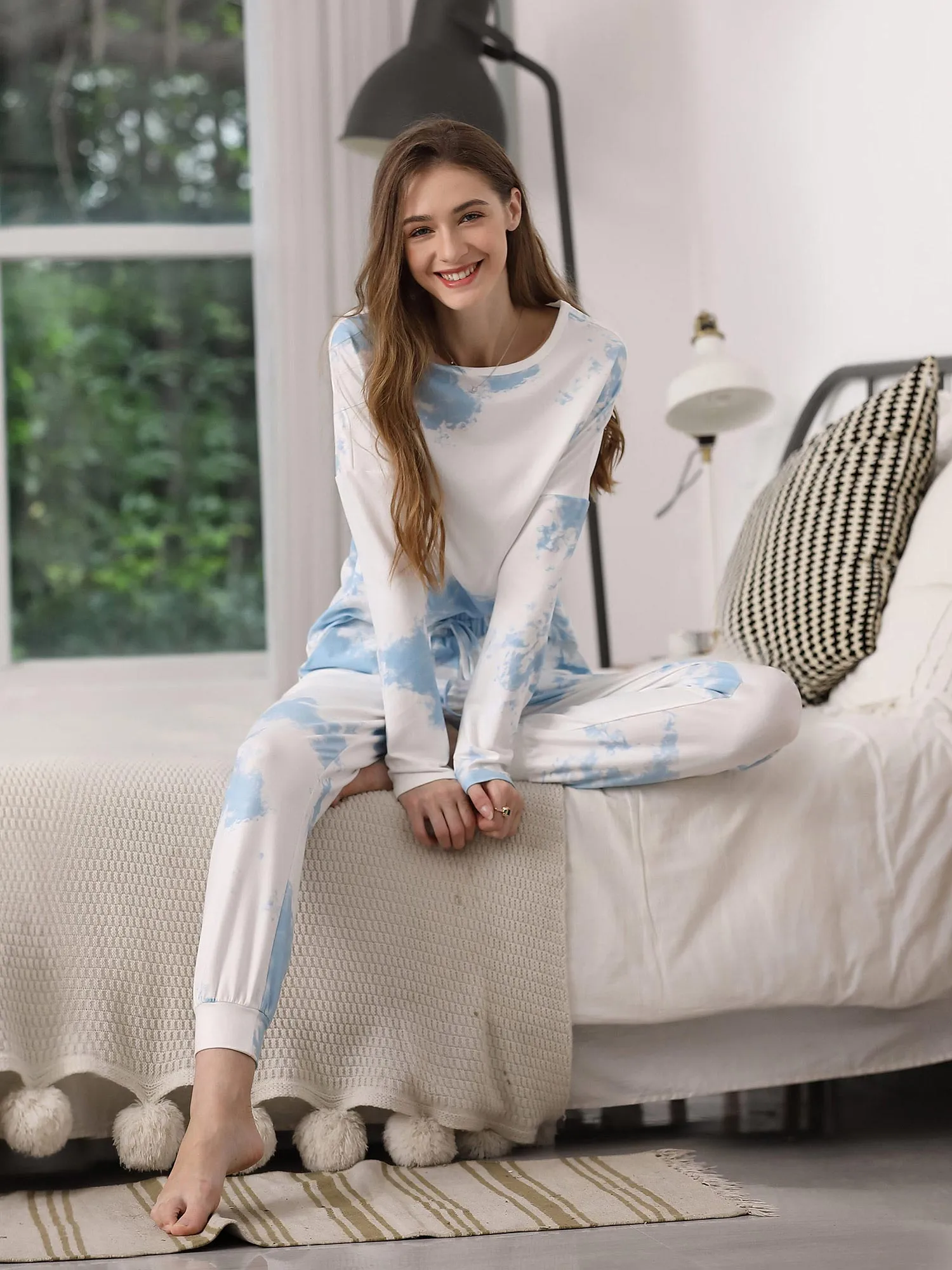 Elegant Tie-dye Pajama Sets with Long Sleeves EP01175