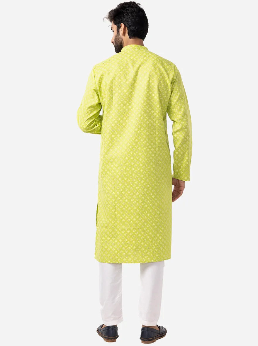 Ethnic green & Cream Printed Kurta For Men
