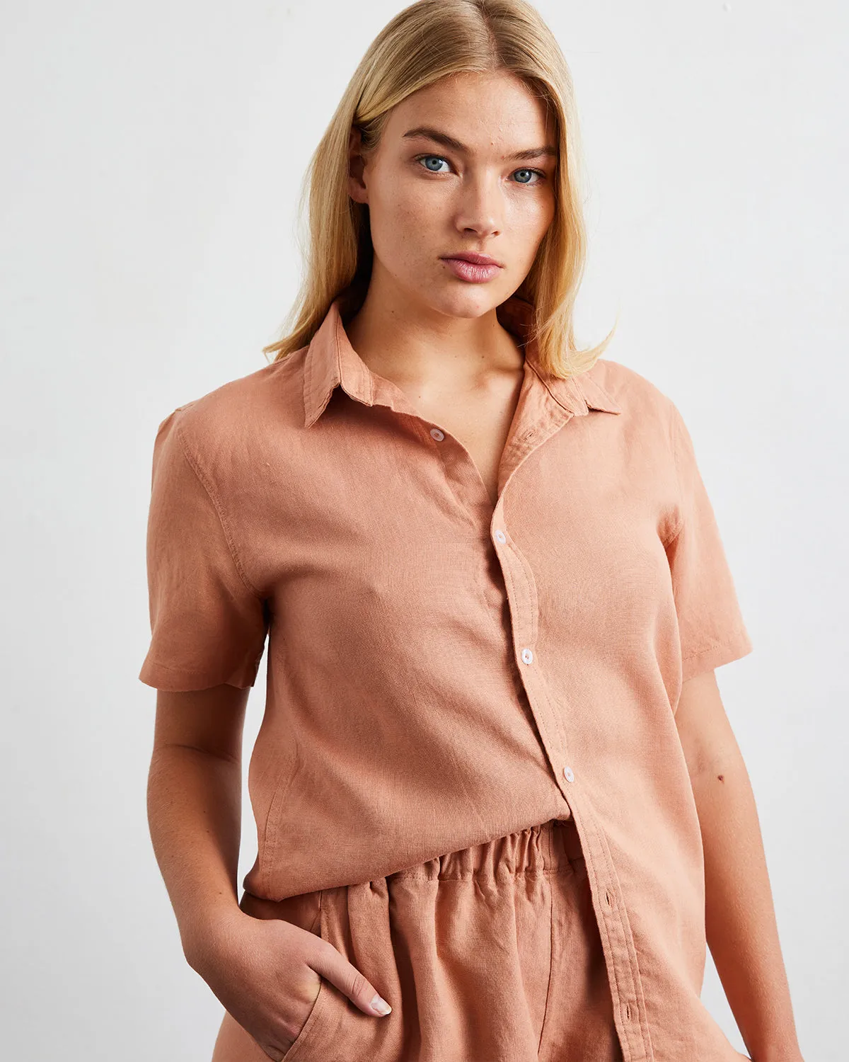 Hazelnut 100% French Flax Linen Short Sleeve Shirt