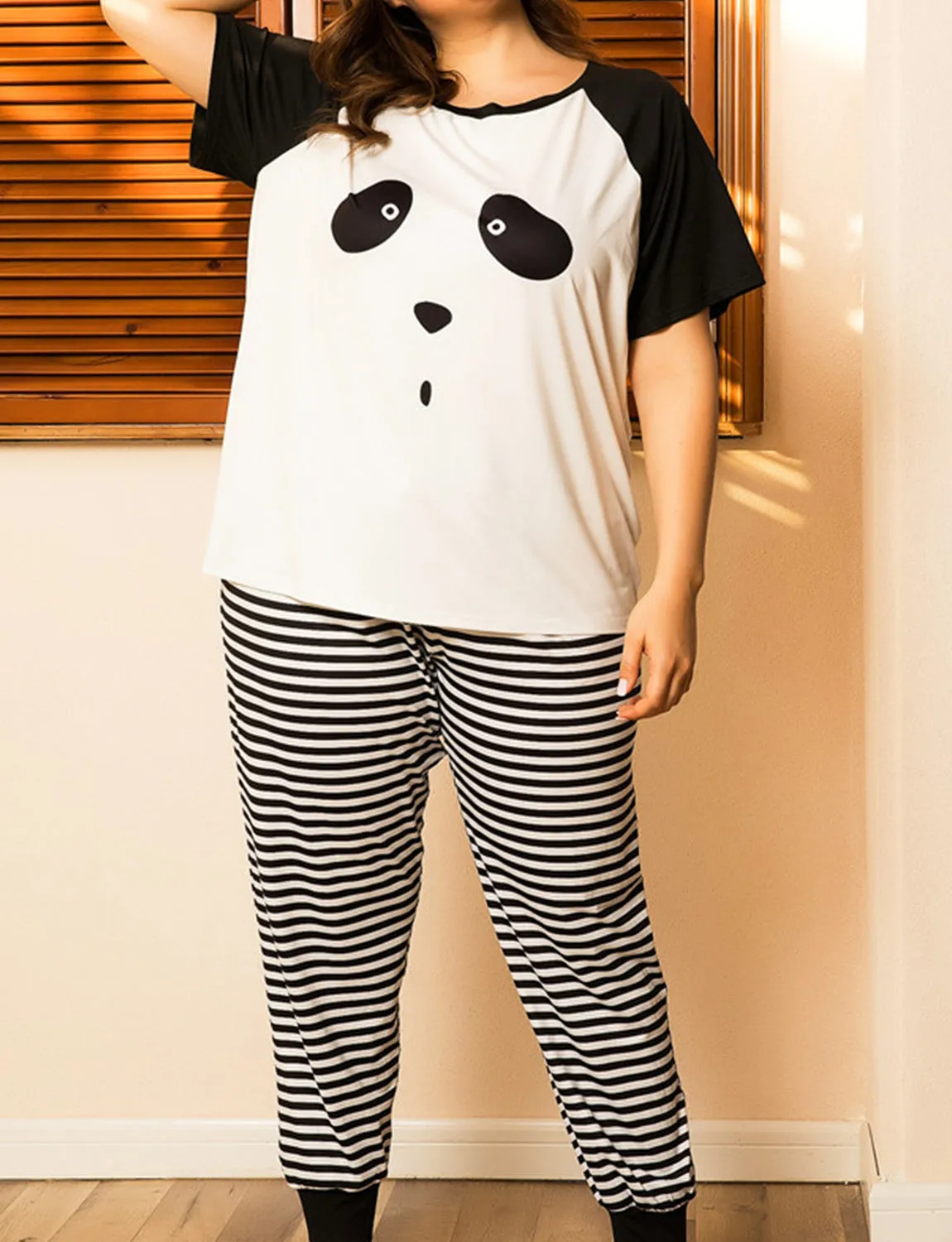 Panda Pattern Women's Plus Size Loungewear Set