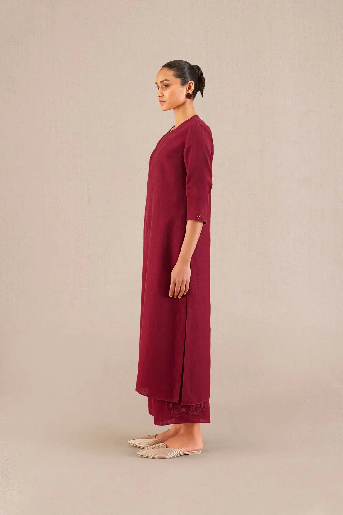 Parineeti Chopra styled Reddish Maroon Linen Kurta Set