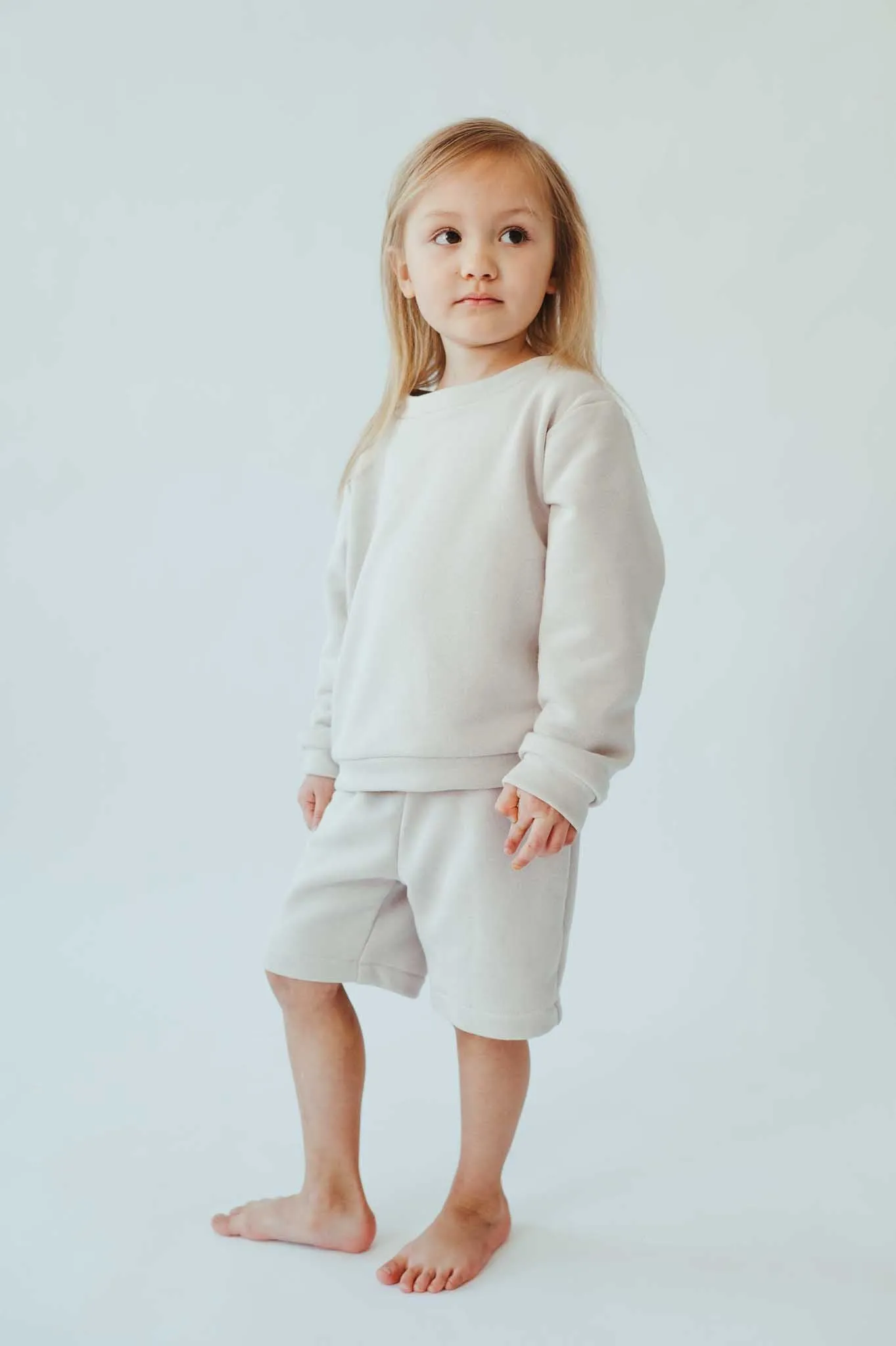 Sofa Killer unisex kids shorts White sand