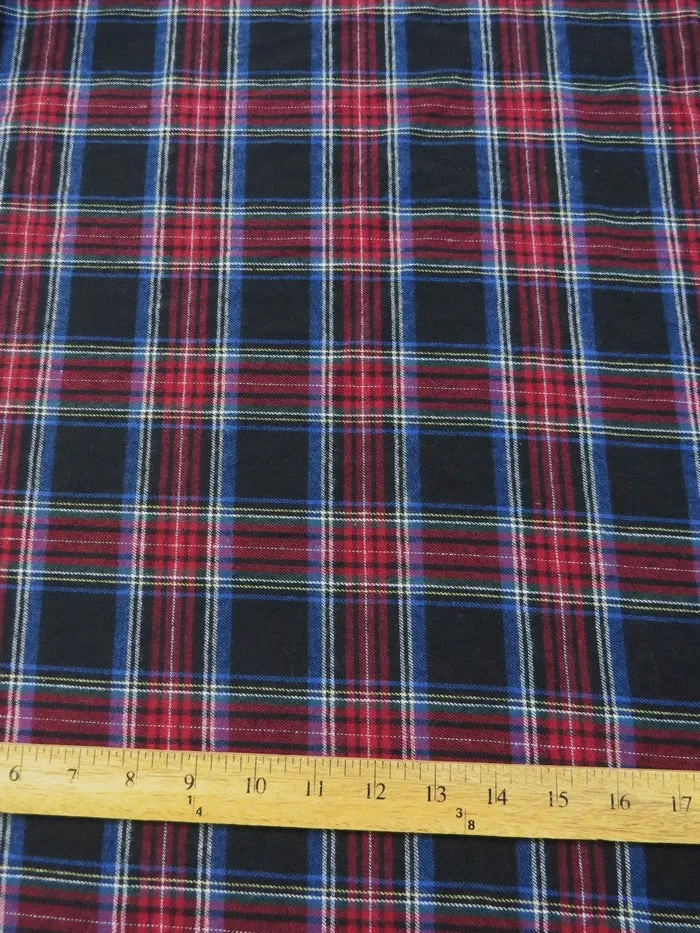 Tartan Plaid Uniform Apparel Flannel Fabric / Black/Red