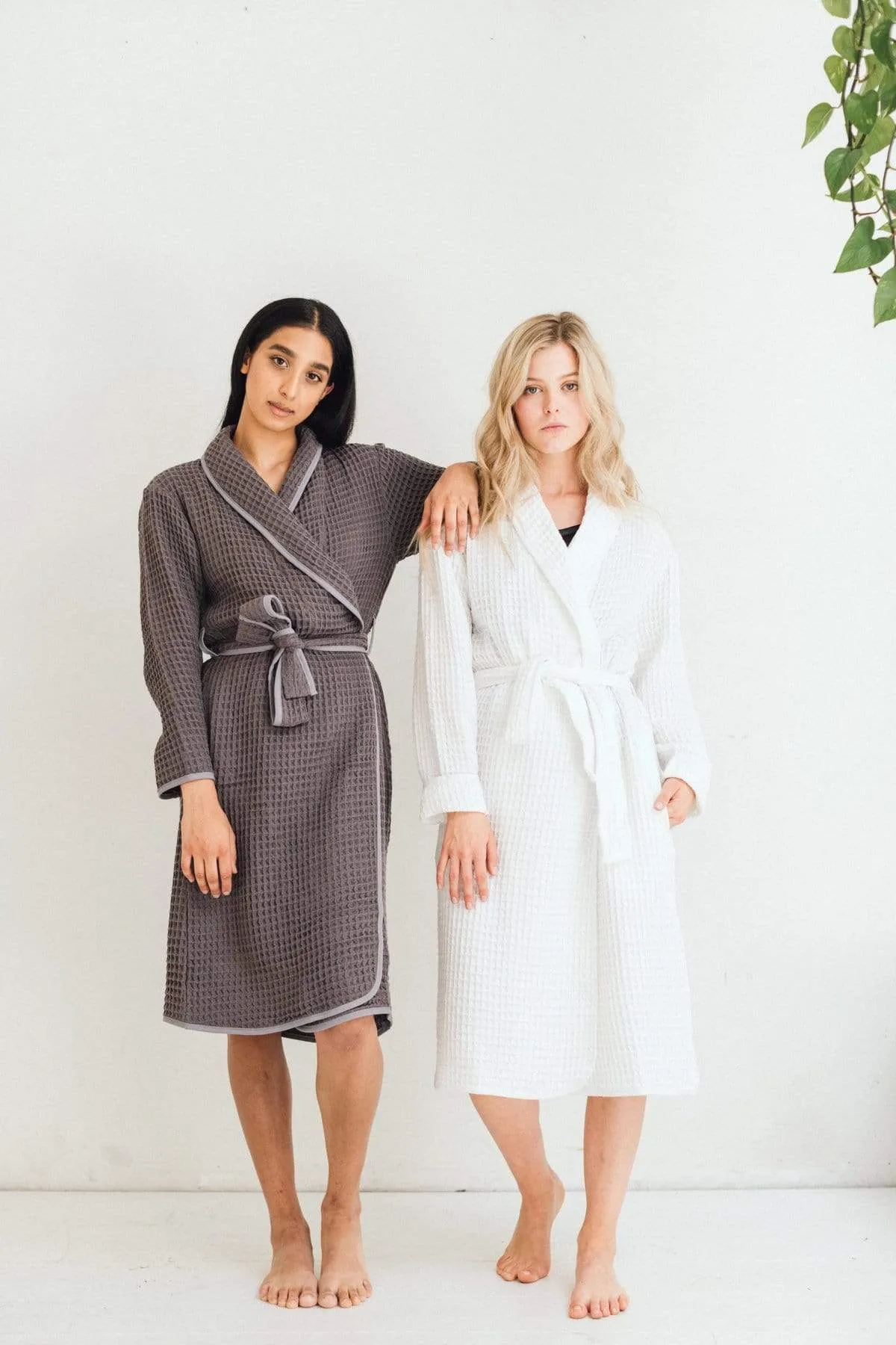 Tofino Towels | THE HARMONY BATH ROBE [DOVE WHITE]
