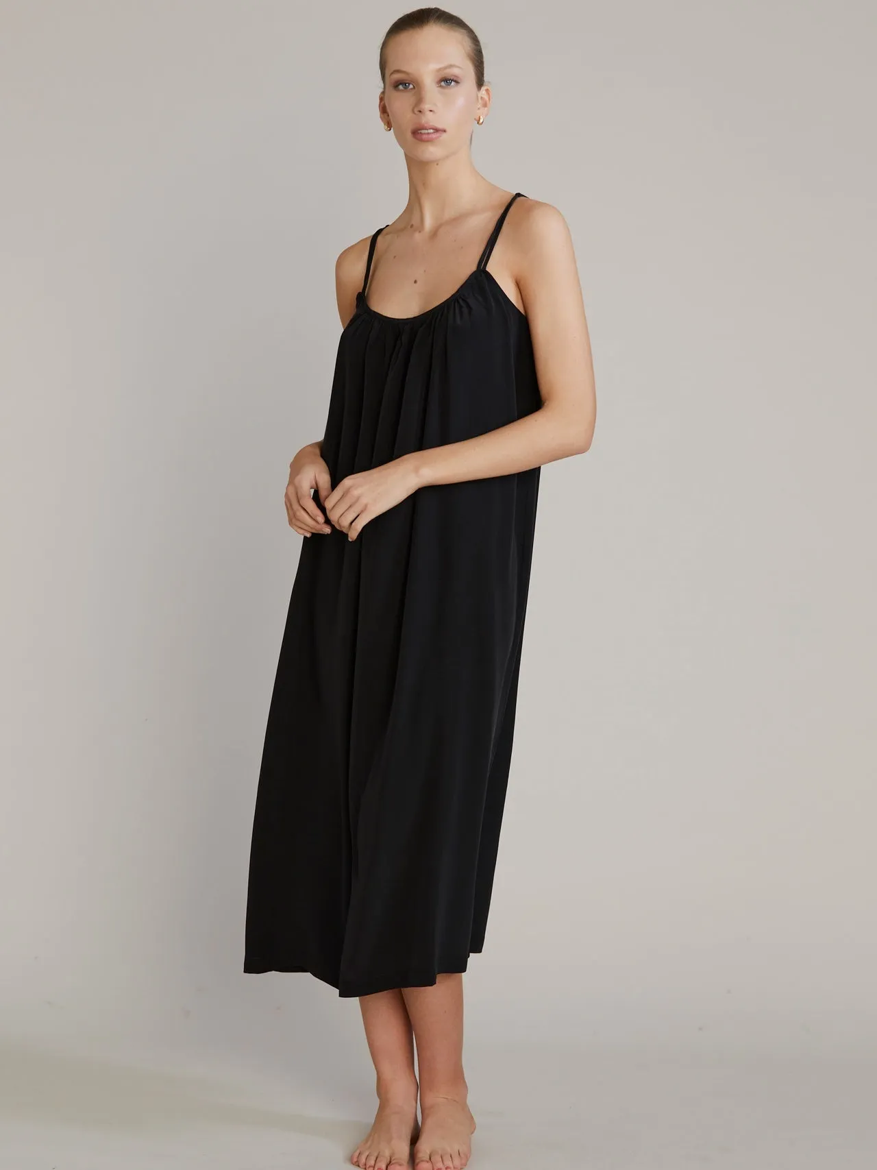 Victoria Silk Nightgown - Black