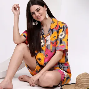 Women's Short Pajamas With Modern Flower Elegance